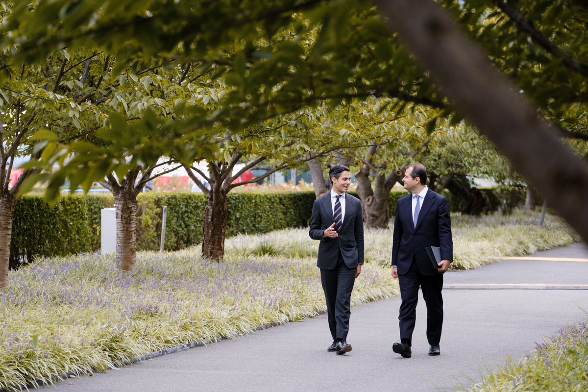 Vasile_Tofan's tweet photo. A pleasure to catch up with @MinPres Rob Jetten in New York, this time over a very good walk and conversation.

The Netherlands is a country I know well from having studied and worked there, so this exchange had a personal meaning for me too.

Grateful for the Netherlands’ strong support for Moldova and looking forward to turning our close political relationship into even more concrete results.