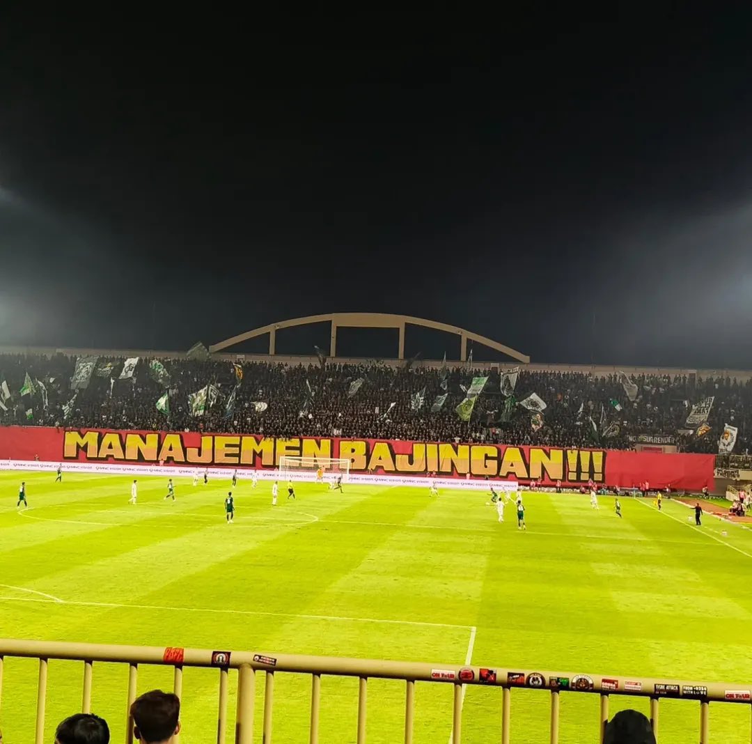 panglimaL1's tweet photo. #RevolusiManajemenPSS
#InPieterWeTrust https://t.co/YHZXTNz1XU