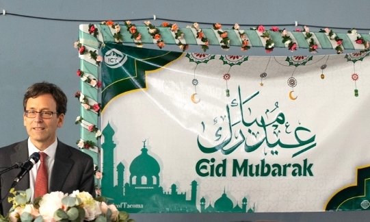 ram7067's tweet photo. Welcome to the Islamic Republic of Washington.
The fraud is being authorized by the Supreme Leader @BobFergusonGov, and his appointees. #DaycareFraud https://t.co/vyKrd4Rc97