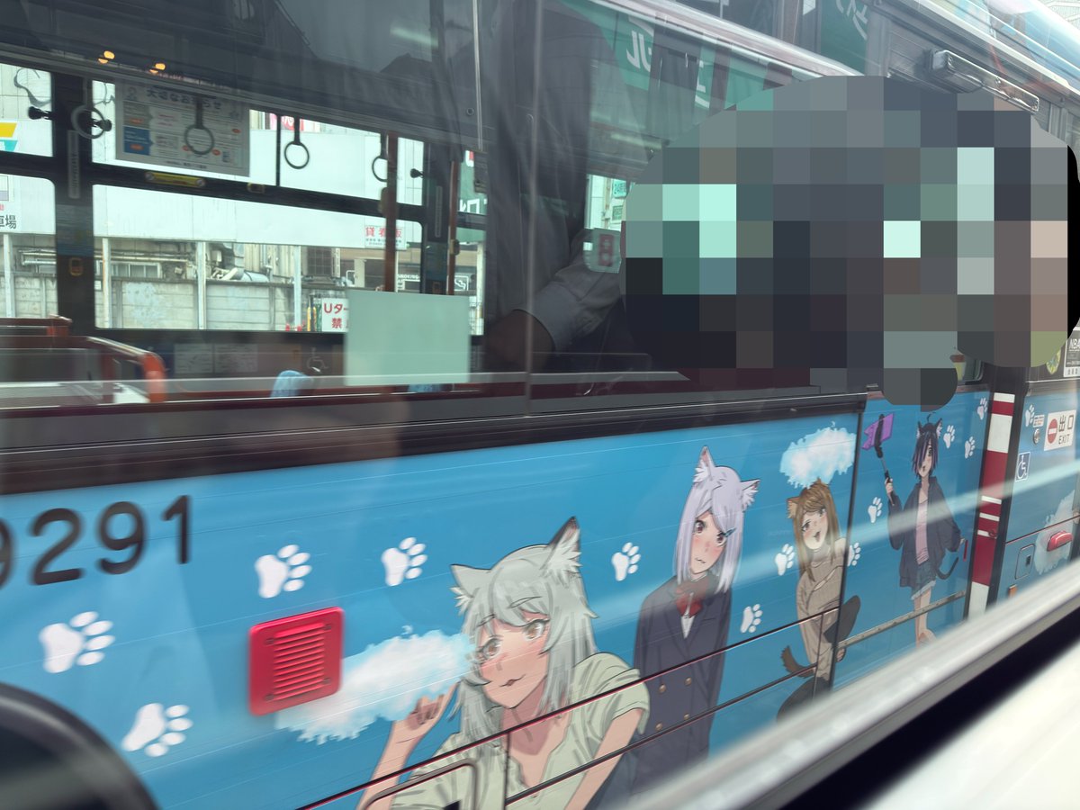 to_mono_SPZ's tweet photo. ヤニねこバス、ラッピングに変化(?)なく引き続き運行してるのを確認🫡 https://t.co/qZ9KPeOKNh