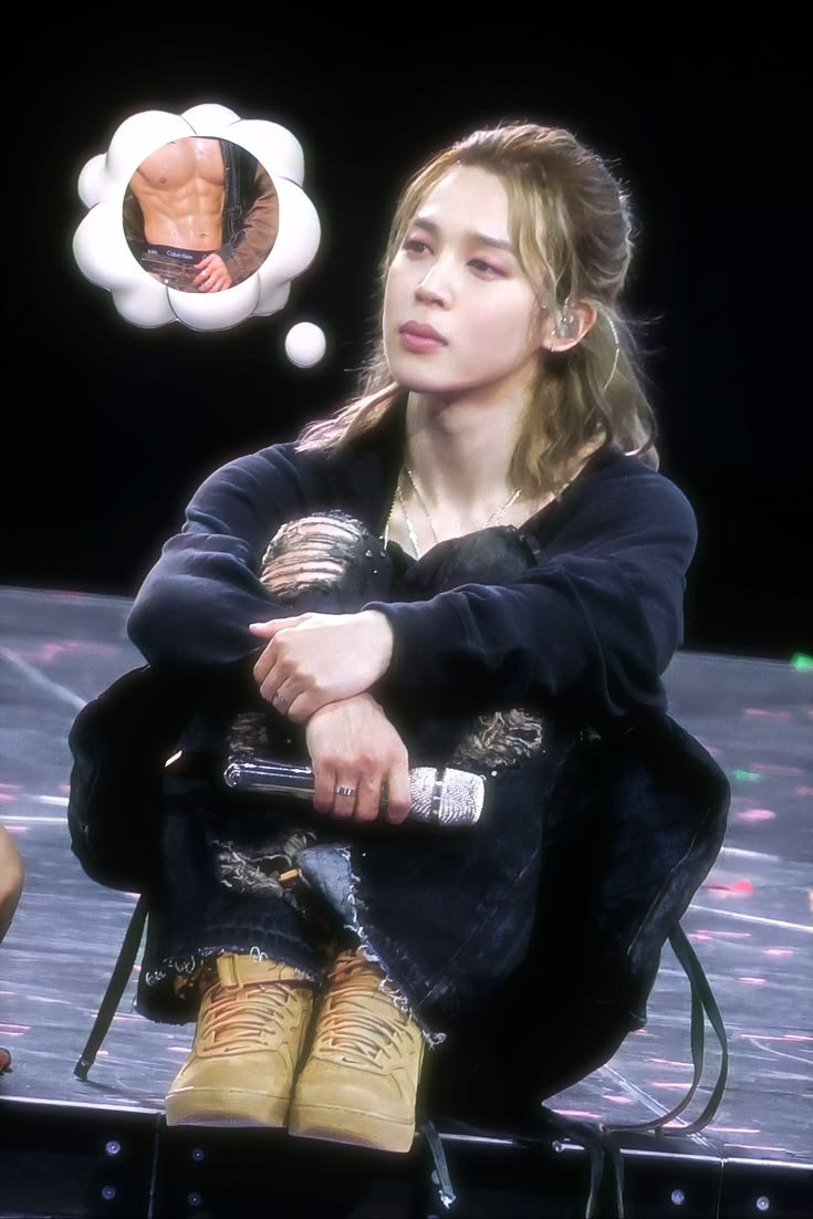 chichemimi_'s tweet photo. jimin y yo un día cualquiera: https://t.co/ZZ4TVKIj4m