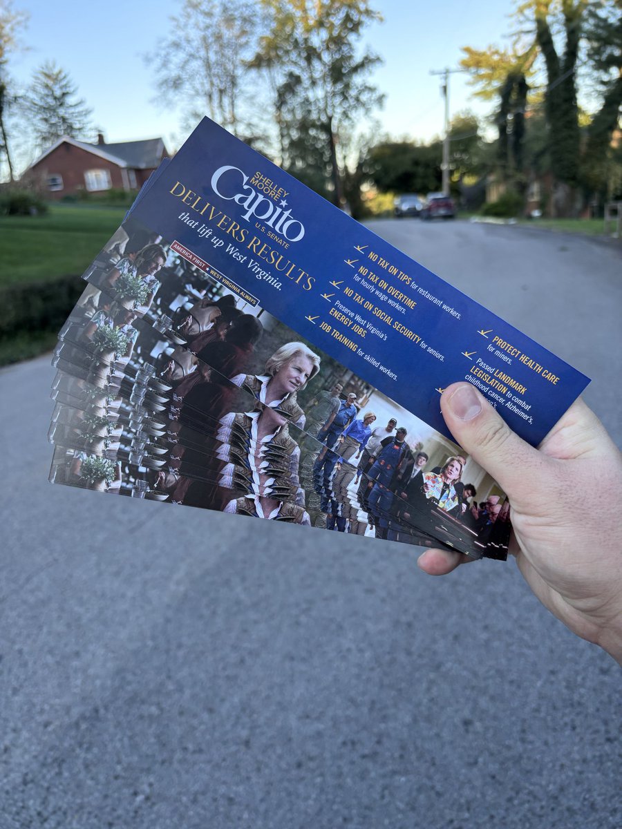 CapitoforWV's tweet photo. Marion County is Capito Country!

Team Capito has been out and about in Fairmont today, talking with West Virginians about the importance of turning out the vote on November 3rd 🗳️🇺🇸 https://t.co/cS9UKK6acH