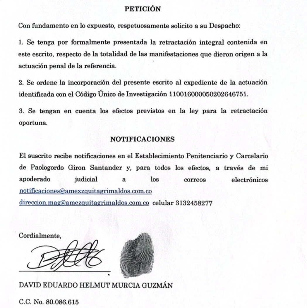 UltimaHoraCR's tweet photo. #ATENCIÓN | David Murcia Guzmán cerebro de la pirámide DMG, le envió un memorial a la Fiscalía 63 Local de la Unidad de Conciliación Preprocesal, retractándose de los señalamientos que hizo contra el presidente Abelardo de la Espriella (@ABDELAESPRIELLA). Aseguró que el gobierno de Gustavo Petro le ofreció ser gestor de paz. 

Vía @JennyAngaritaG
