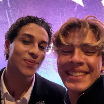 olesszzi's tweet photo. #YeniProfilResmi https://t.co/ubMDs18PUV