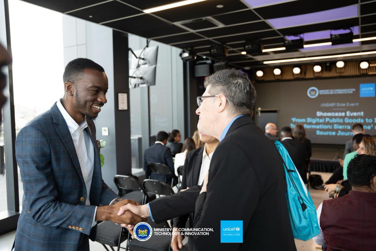 MoCTI_SL's tweet photo. 4 Sierra Leonean teams have met all 9 Digital Public Good criteria and submitted to the global registry .

Built with Pipeline, an AI tool checking solutions against DPG standards. Shared today at #UNGA81 by @c_ogoo, Founder, @ChristexFndn.

https://t.co/2TIO05pMLL https://t.co/SxoT8IU8RA
