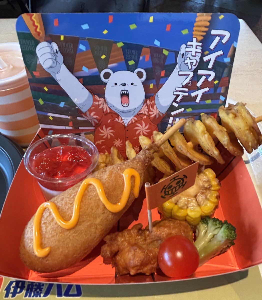 gifuhumin's tweet photo. ディスカバリーレストランのワンピフード制覇！
どれもボリュームたっぷりでうまうまでした！

 #USJファン https://t.co/MCXDWXP73S