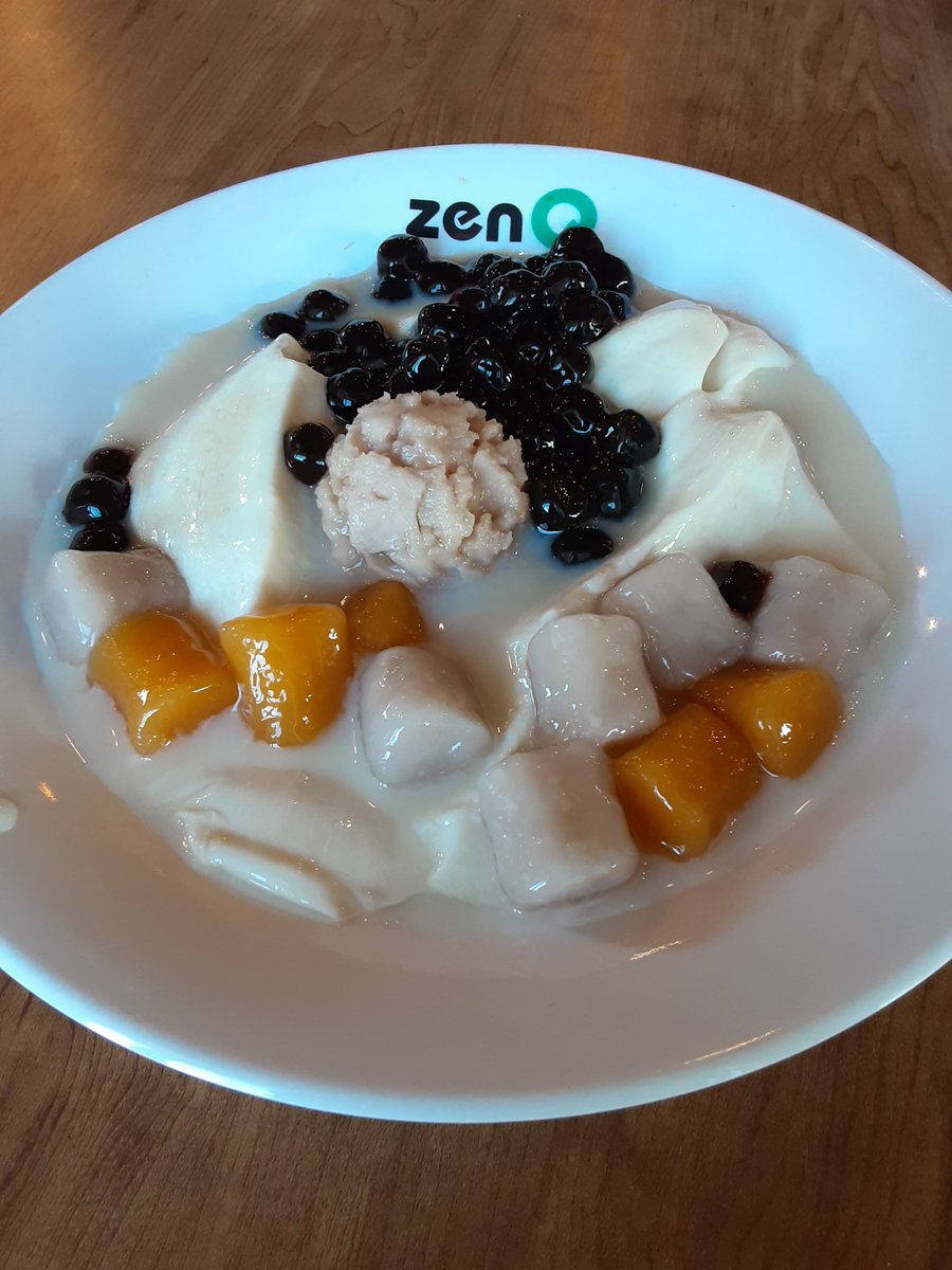 QKwoIurO9x1WiHn's tweet photo. Many Taiwanese logos are so unique that customers immediately recognize their country of origin.
My dessert ⚫ 黑珍珠 were very Q
「Zen Q」Onomatopoeia
閩南/臺語
Zen = really
Q = chewy, 嚼勁
「HOJA 好呷」
呷 = 吃
3️⃣ I tried the noodles 👍
https://t.co/No7XqknDAS https://t.co/ZwKV5YEC2N