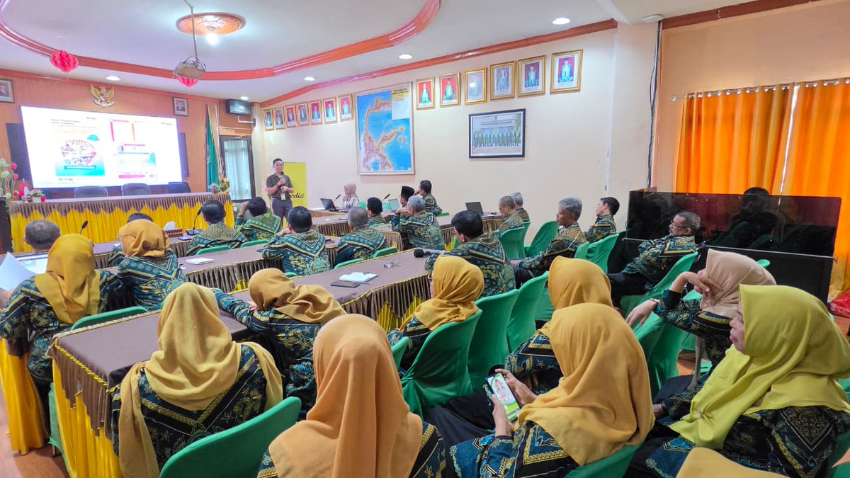 PTA_Palu's tweet photo. Tabe #SampesuvuPTA.Palu
Kamis, 24 September 2026

Telah dilaksanakan kegiatan Sosialisasi oleh Prodia Palu yang diikuti oleh seluruh aparatur PTA Palu.

@Humas_MA
@MahkamahAgung
@DitjenBadilag
#ptapalunabelopura
#ptapalusukseswbk
#ptapalumenujuwbbm https://t.co/hQLUedKDAN