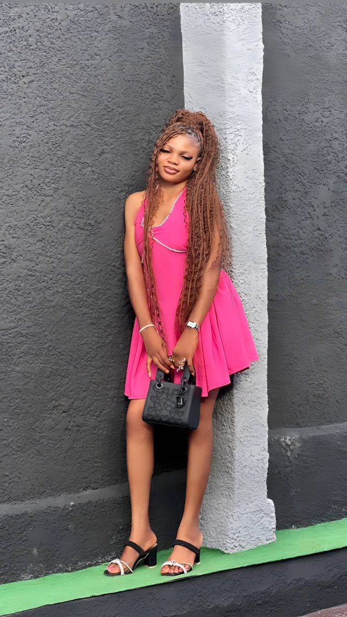 OdunladeAz33971's tweet photo. Happy Birthday, Wuraola🥰
I pray that this new chapter brings you good health, wisdom, and unshakeable happiness. May every effort you put in yield sweet success, and may God's grace always surround you.🙏 https://t.co/EufwpaxA0d