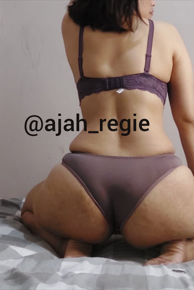 AjahRegie53's tweet photo. Yeayy Weekend...😘 https://t.co/AwBhhDwvIo