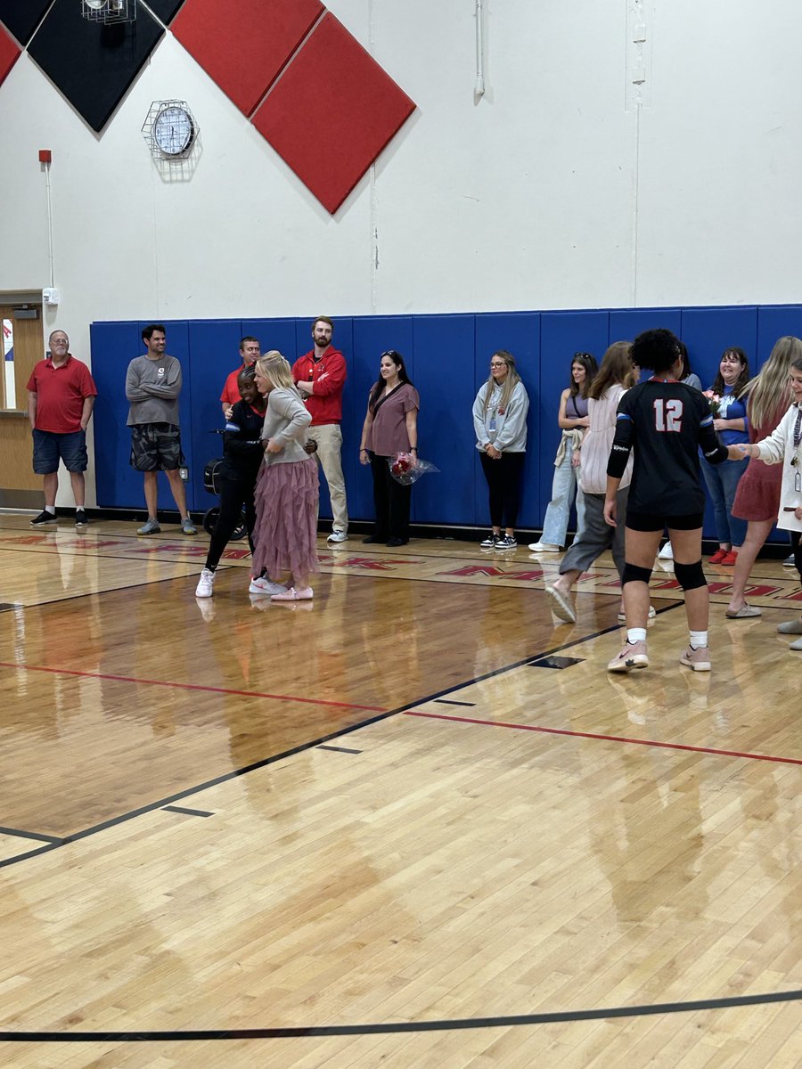 BPMS_Broncos's tweet photo. BPMS Volleyball Staff Appreciation Night!  Thank you to our players, coaches, and the wonderful staff we celebrated tonight! https://t.co/1YKpI8VLGg