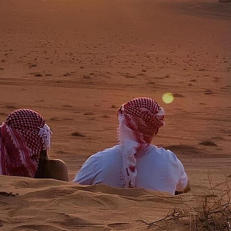 000qwerq's tweet photo. رحلت تلك الايام الجميله وحملت في طياتها كل ماهو اجمل  

اصعب مايمر به الانسان هو المكان اللذي كان يرتاده من يحب والاقرب الى قلبه'

رحلوا ولكن ذكراهم خالده في قلوبنا https://t.co/TmGKyVTTNR