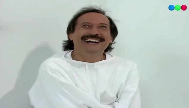 realwowstraar's tweet photo. y cuando en el armytime empiecen a cantar BRASIIIIL DECIME QUE SE SIENTE TENER EN CASA A TU PAPÁ https://t.co/YKIioCdk3O