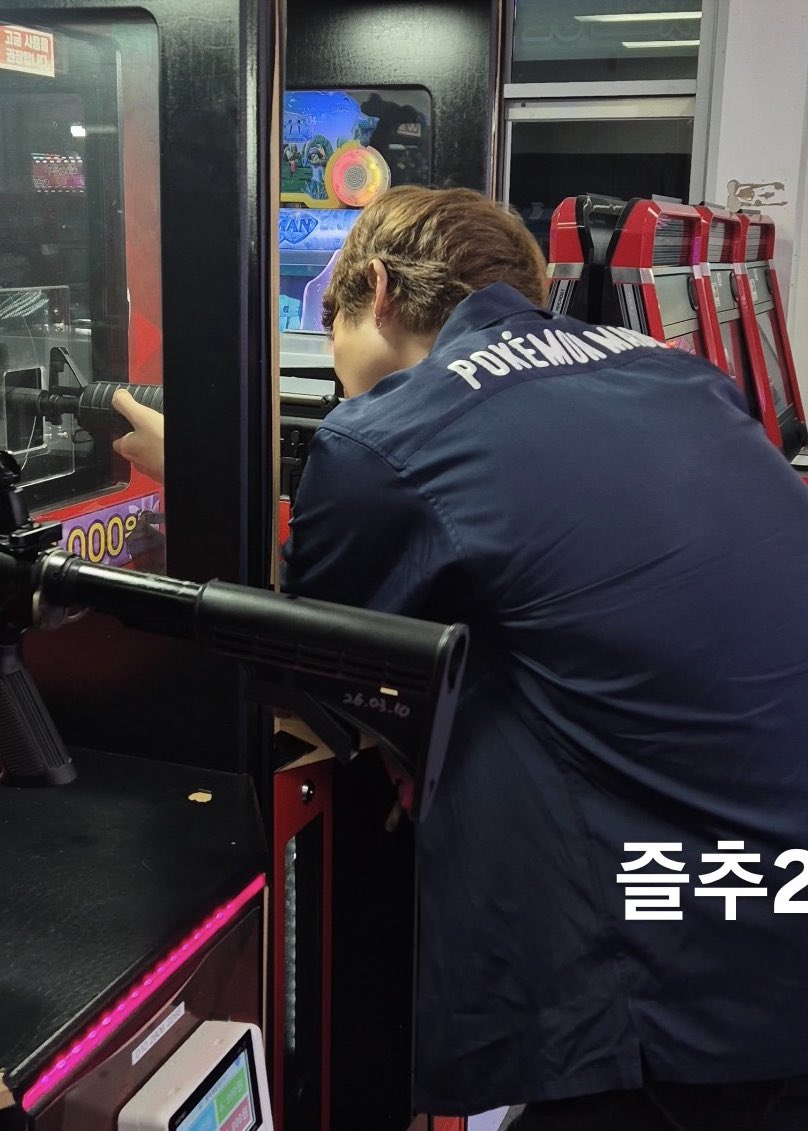 lilisnamu's tweet photo. i think its so adorable how armys go around wearing arirang merch while joon does the equivalent with pokemon ⋆˚꩜｡ https://t.co/jh7QoUdyvT