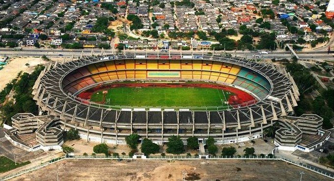 GMDLHM's tweet photo. Cómo ha ido evolucionando el Metropolitano Roberto Meléndez 🏟️😍 https://t.co/OoUHhvlfZC