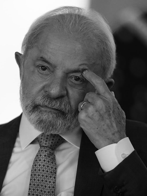 ancapchequei's tweet photo. 🚨URGENTE: Flávio ULTRAPASSA Lula em 5 das 8 principais pesquisas divulgadas entre dia 18 e hoje.

🔹Quaest: Flávio 42 x 41 Lula
🔻BTG/Nexus: Flávio 45 x 46 Lula
🔻Atlas: Flávio 47,4 x 47,7 Lula
🔹Futura: Flávio 49,4 x 43,7 Lula
🔹Real T. Big Data: Flávio 45 x 44 Lula
🔹PoderData: Flávio 46 x 44 Lula
🔻Datafolha: Flávio 45 x 47 Lula
🔹Palver: Flávio 47 x 43 Lula
