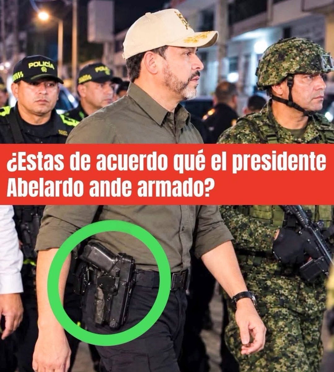 Javierito321's tweet photo. Yo digo que mejor un arma, en vez de cargar perico como Petro 🦜 https://t.co/ISj6lPN6Sj