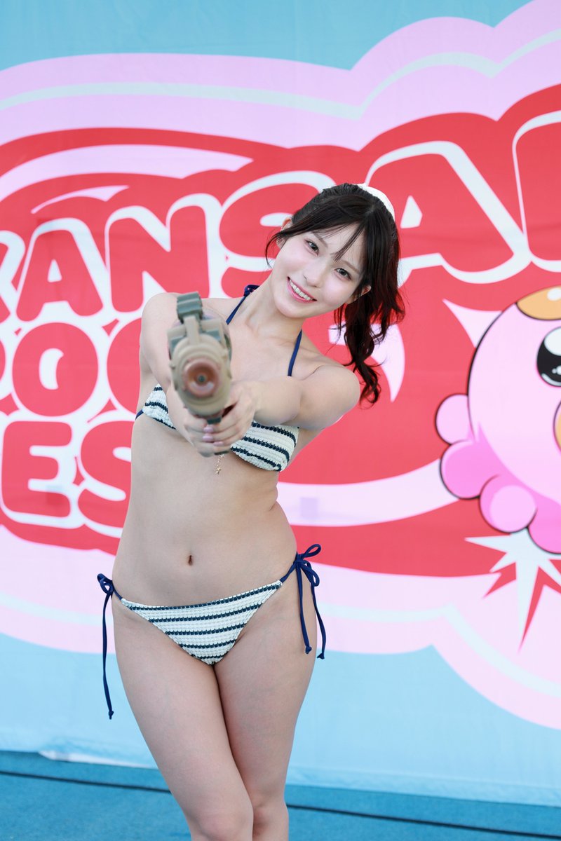 oiwa1300's tweet photo. 2026.09.22 KANSAIPOOLFES in summer treasure +kiss 第4部より新川空さん

青白ストライプ水着のそらちゃん
長時間に及ぶ撮影会の後半でも流れる音楽にあわせ踊り出すほど元気いっぱい💃
そらちゃんがNo.1だ☝🏻

※事務所様掲載許可取得済
#新川空
#関西プールフェス
@nami_sora_star 
@sora321sub https://t.co/aXHSJDSuYs