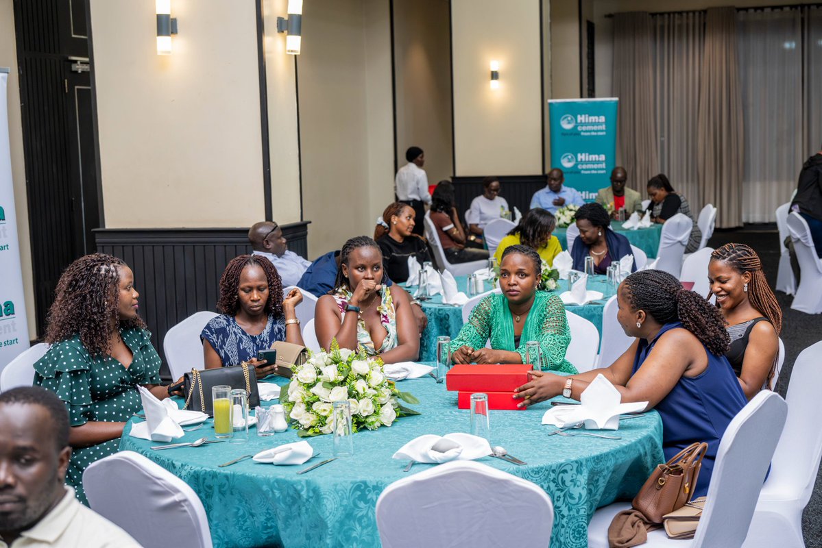 UgWonderland's tweet photo. Hima Cement awarded outstanding customers at the Central Region Customer Engagement, celebrating the trust, partnership and performance that continue to drive shared growth. Together, we build more than structures, we build lasting partnerships. #HimaCement #FunamuNeHima https://t.co/bKdWTaJQQQ