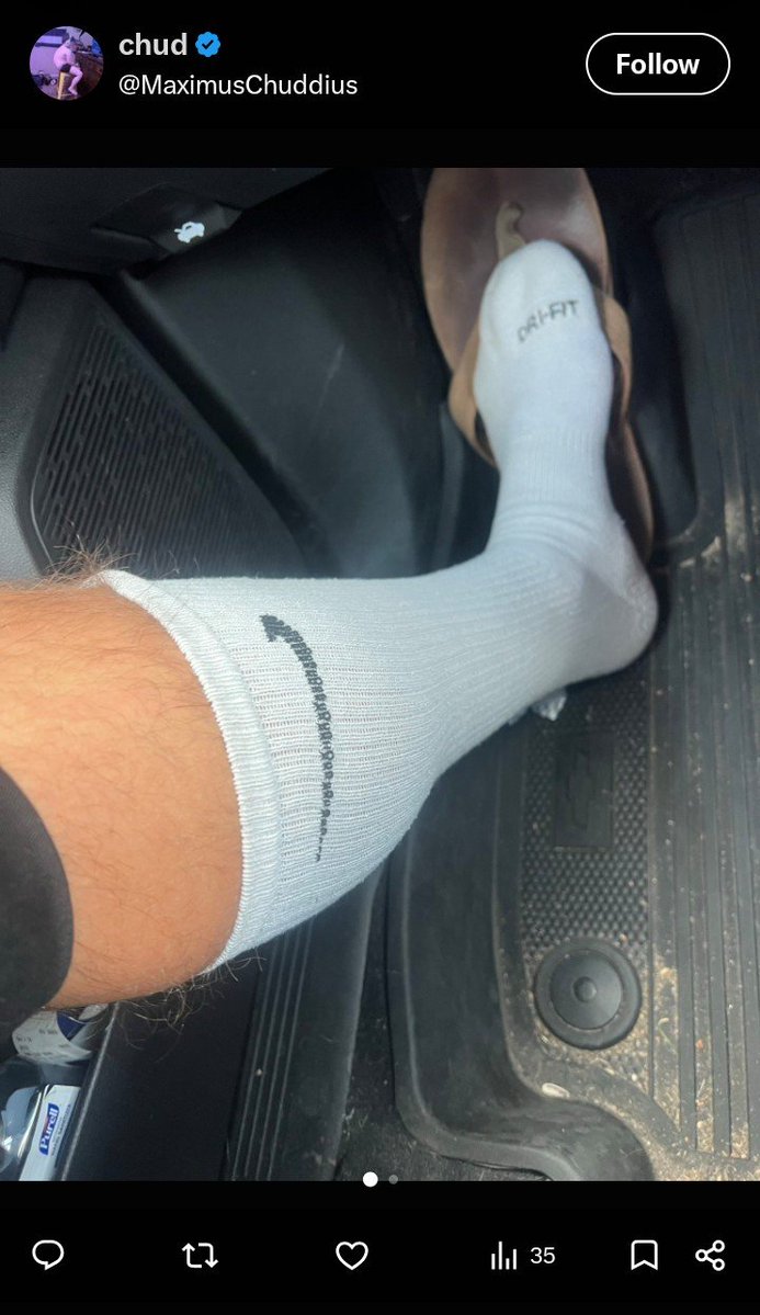 JacobsonHardin1's tweet photo. @MaximusChuddius @justalilguynow @carrotflower9 @LordMegazord @BanditBrigand This has to be a form of projection right? Right??
Also clean your car you dirty ass bitch https://t.co/CxqrYs9JpX