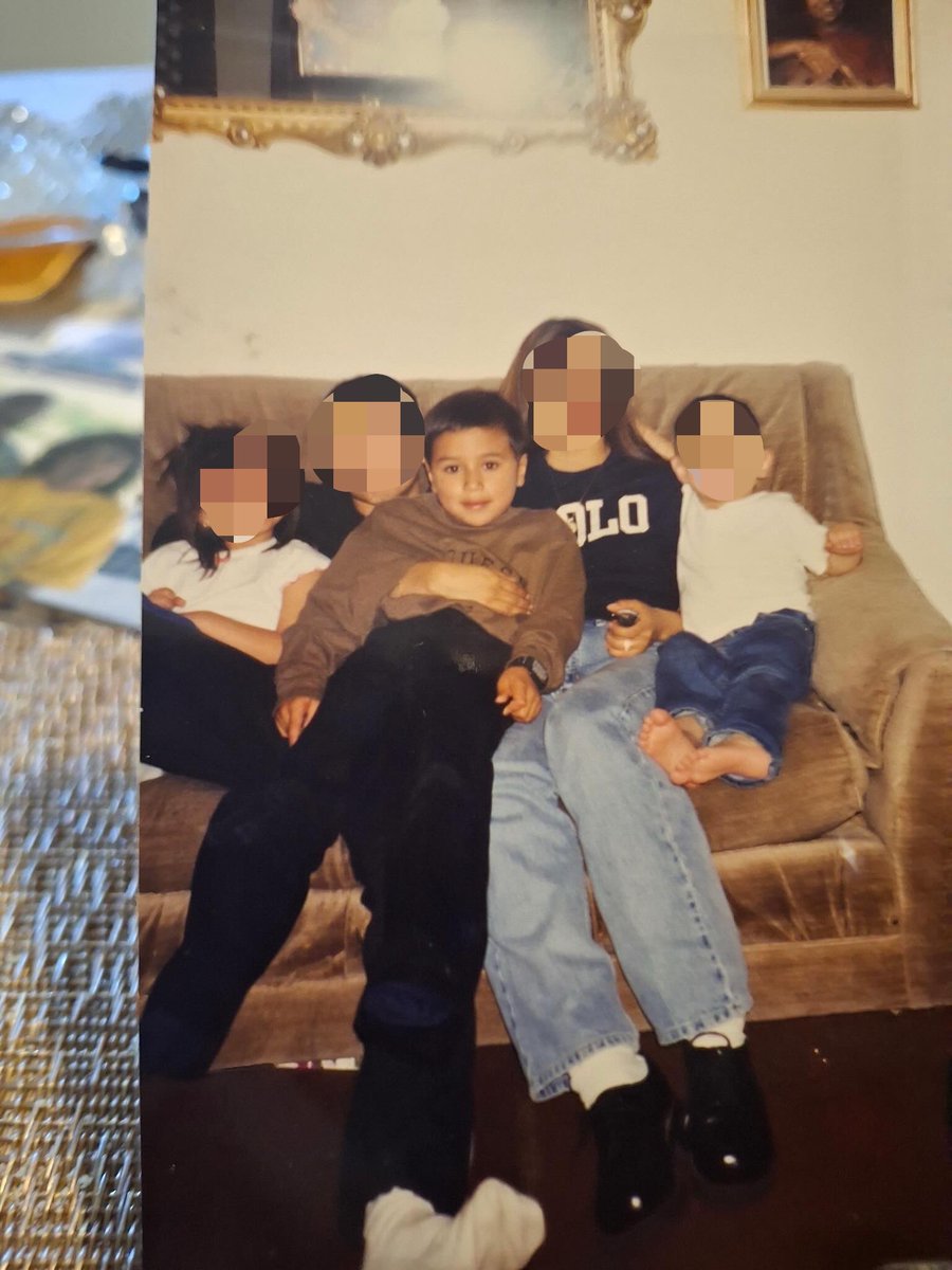 _eLBeau's tweet photo. We different, remember that. Really cut from that cloth. Be yourself homie. https://t.co/rpFKQ1bxho