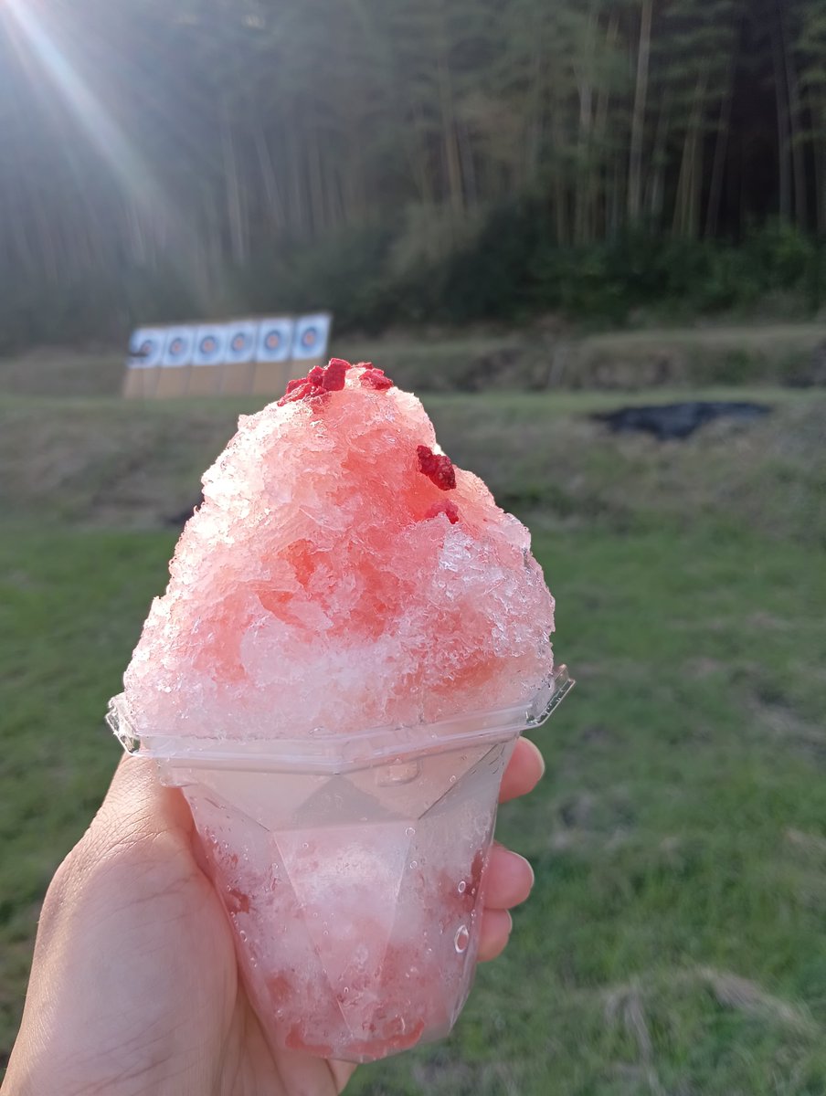 archery_jp's tweet photo. 9月の塚の垰アーチェリーは過去最多のご来場者数となりました！

心地良い風が吹き天気も良好で
アーチェリー日和な4日間でした👏

稲穂もそろそろ刈り時になってきてたので、来月は新米の販売があるかも！？🍚🌾🍙

お楽しみに〜♪♪♪

#塚の垰アーチェリー
#TSUKANOTAOarchery
#広島
#スポーツ https://t.co/xfnS7VAN4i