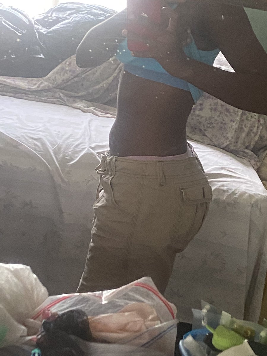 eatormu's tweet photo. This is just 13 or 14 days of fasting, eating small portions and dance practices, idk if there’s a difference. Imma step up back my game it’s because I was on my flow that ruined it #edtwtㅤ #edrtwtㅤ #ricecaketwt https://t.co/1GoK4LSD2M