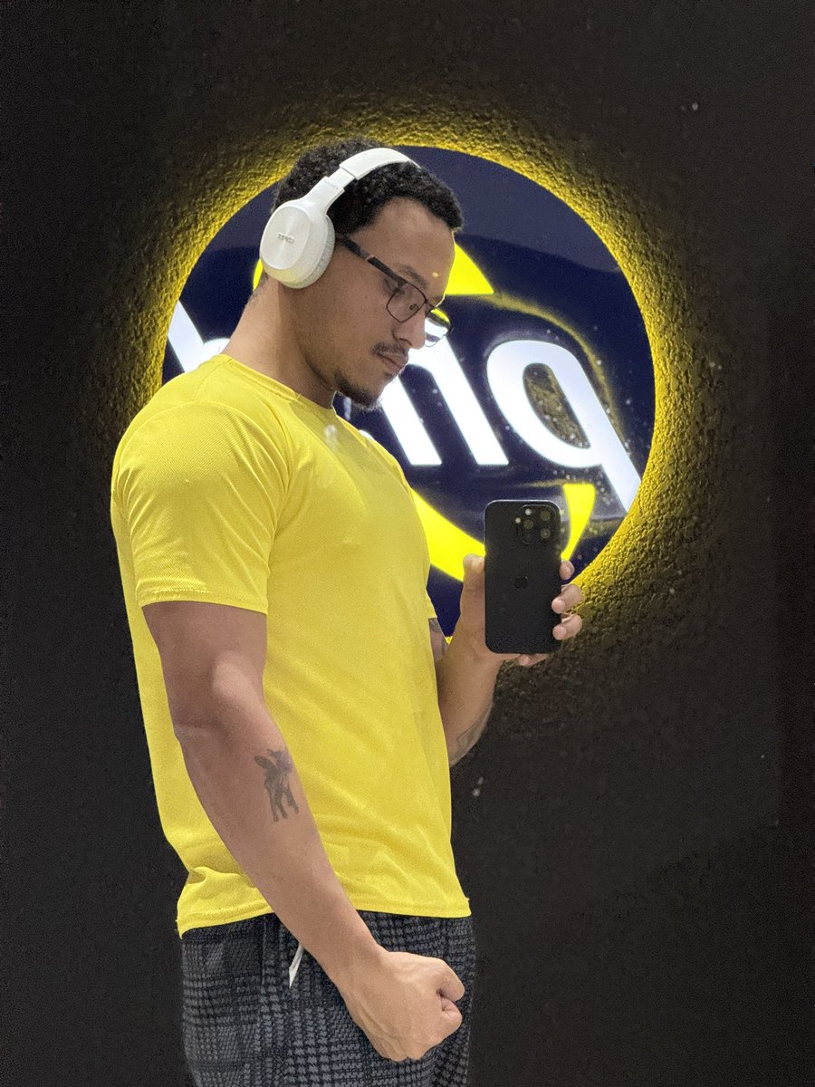 ItsRandy404's tweet photo. Hoy se entrenó 💪🏽 https://t.co/ltFUOgsqiw