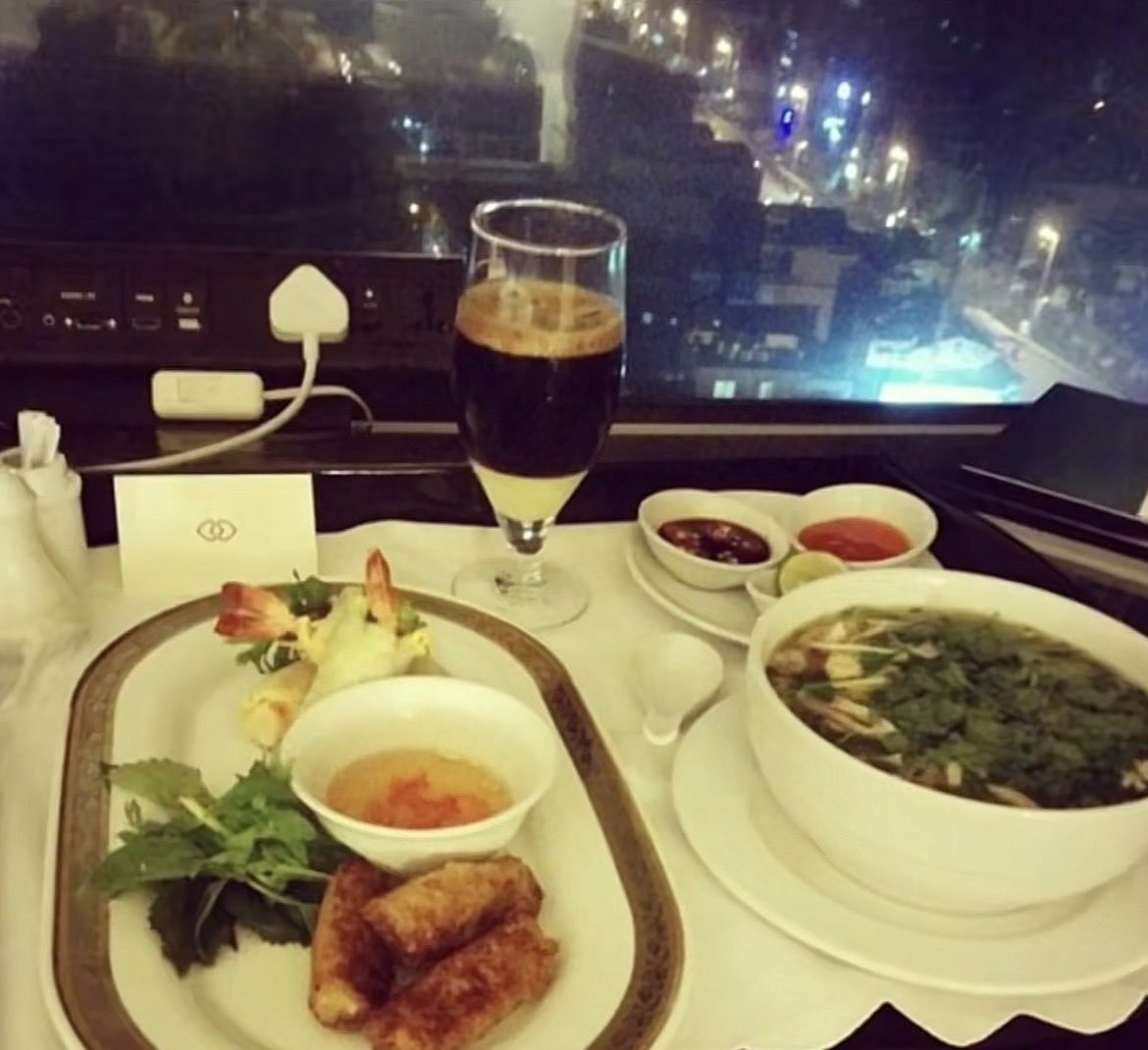 Frieda3067's tweet photo. Hanoi, Vietnam https://t.co/P8kDb4eHwq
