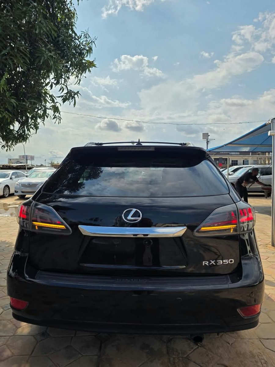 twinbmarket's tweet photo. Cheap Cars!!!..Buy these affordable Luxury Cars via this link 👉 https://t.co/wW3XrhOehL
For more info, reach us on Social Media: twinbmarket
#lexusrx350 #lexus #benzc350 #mercedes #cars #carsforsale #portharcourtcarsforsale #enugucars4sale #promoteyourbusiness #twinbmarket https://t.co/2agoWUXDCM