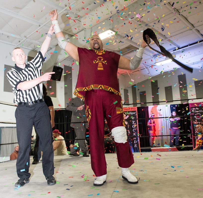 RefLarryPeace's tweet photo. Here’s a look back on a young Referee Larry “Keeping The” Peace 

Grateful to have worked for @rightcoastpro 🙏✌🏻

#throwback #reminiscing #lookingback  #keepingthepeace #rcp #kingmega #wrestling #wwe #aew https://t.co/SBpE0TXWVF