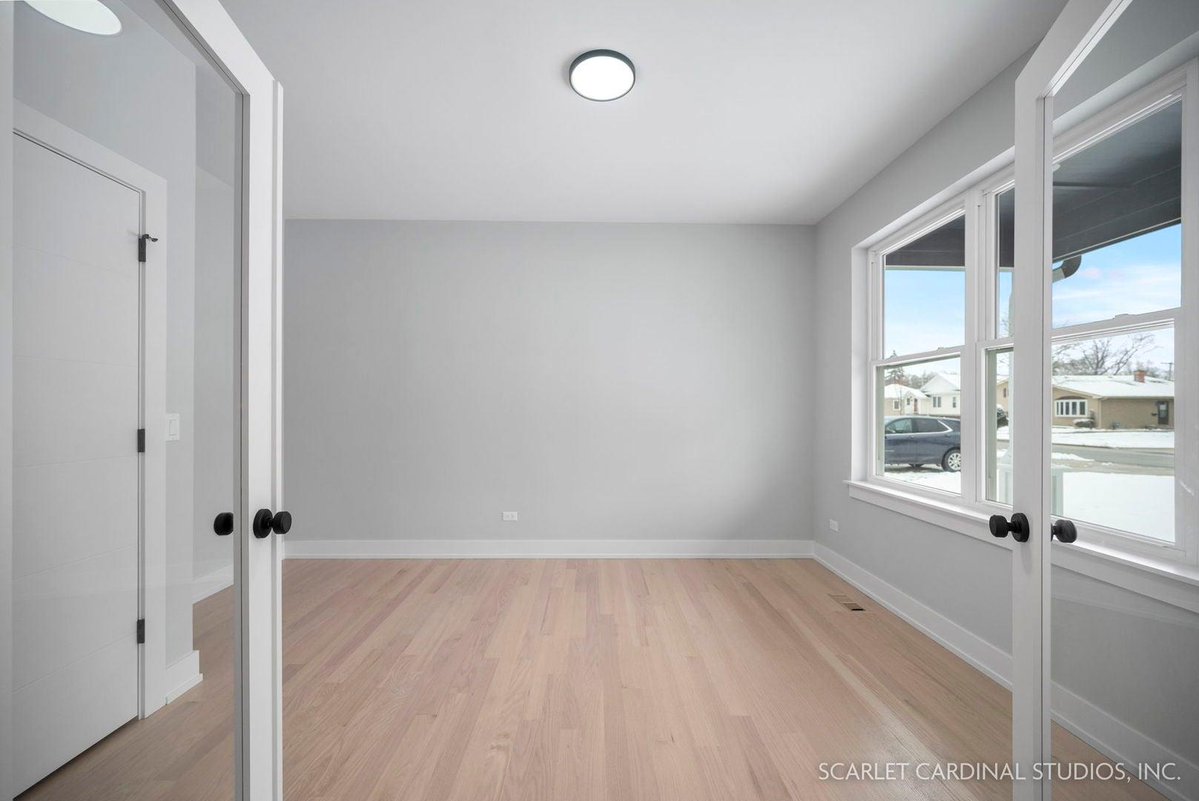 SuePearceTeam's tweet photo. Do you know someone looking for a great property in Villa Park? Please pass this along! #HereToHelp https://t.co/o1a9C4huxz