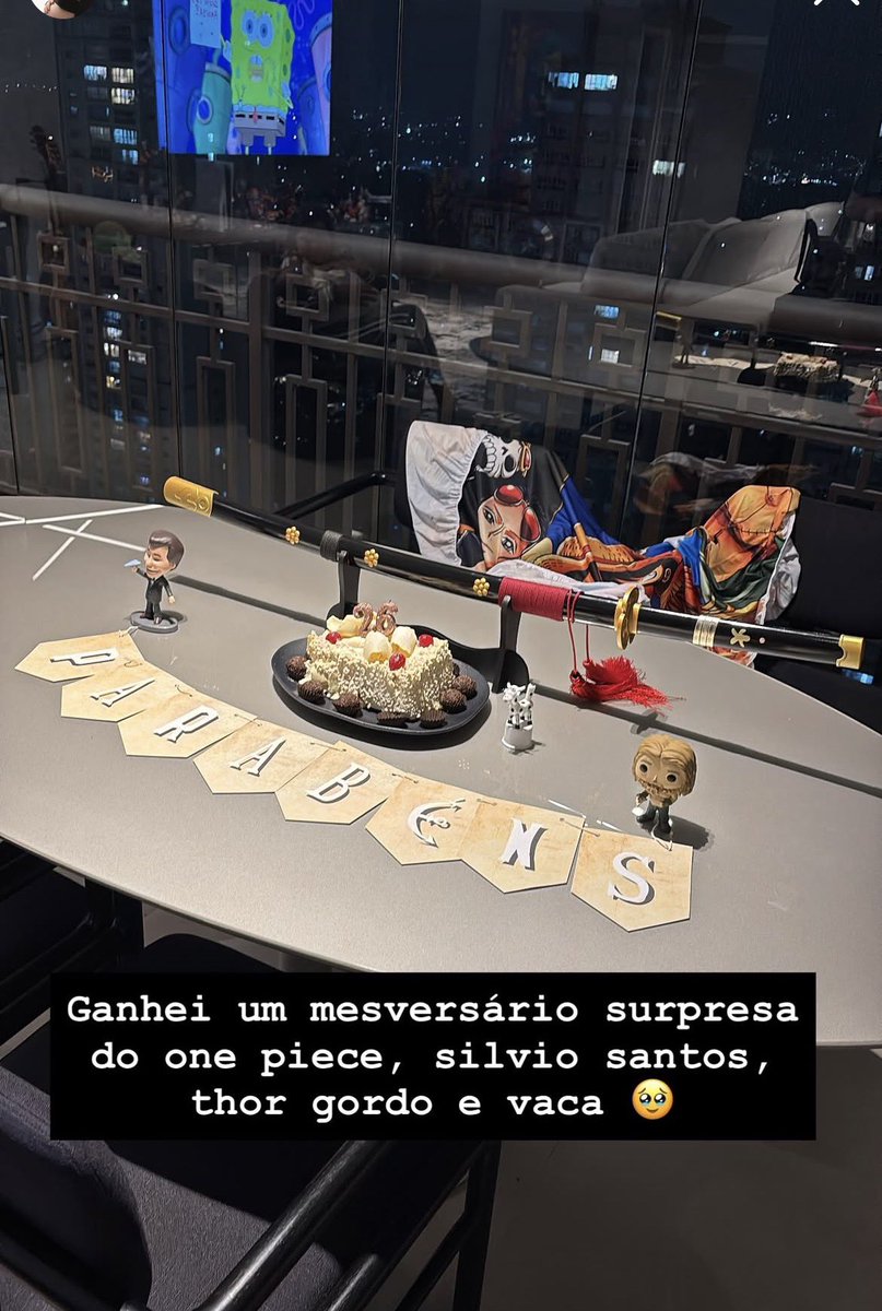 umaMiotaria's tweet photo. Ele tem um jeito especial de decorar https://t.co/EGVFnHGC21