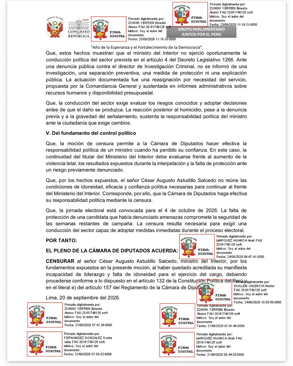 martinhidalgo's tweet photo. Las bancadas de Juntos por el Perú, Obras y el Partido del Buen Gobierno completaron las firmas e ingresaron a trámite la moción de censura contra el ministro del Interior, César Astudillo. Suman 35 las firmas. https://t.co/R2Ri30yMD6
