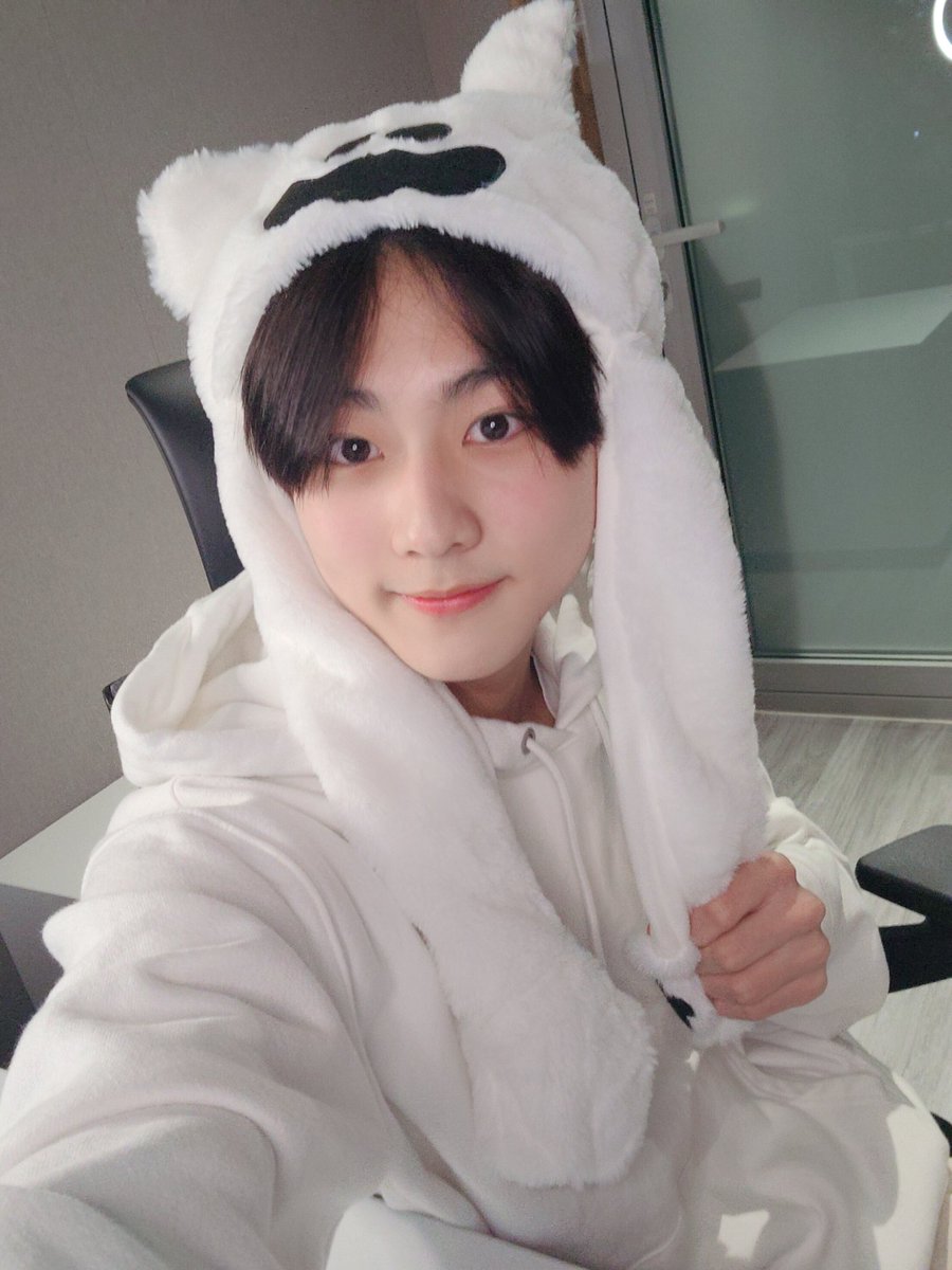 jungwononenonly's tweet photo. my everything🤏🏻🤍 #JUNGWON https://t.co/uSryjLBw5E