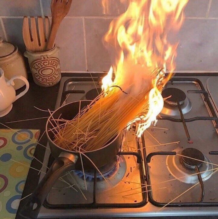DisruptedEagle's tweet photo. ⠀ 

She's  trying  to  Cook  dinner . 

       . . .  It's  not  going  well
⠀ https://t.co/W15N0VfKJg