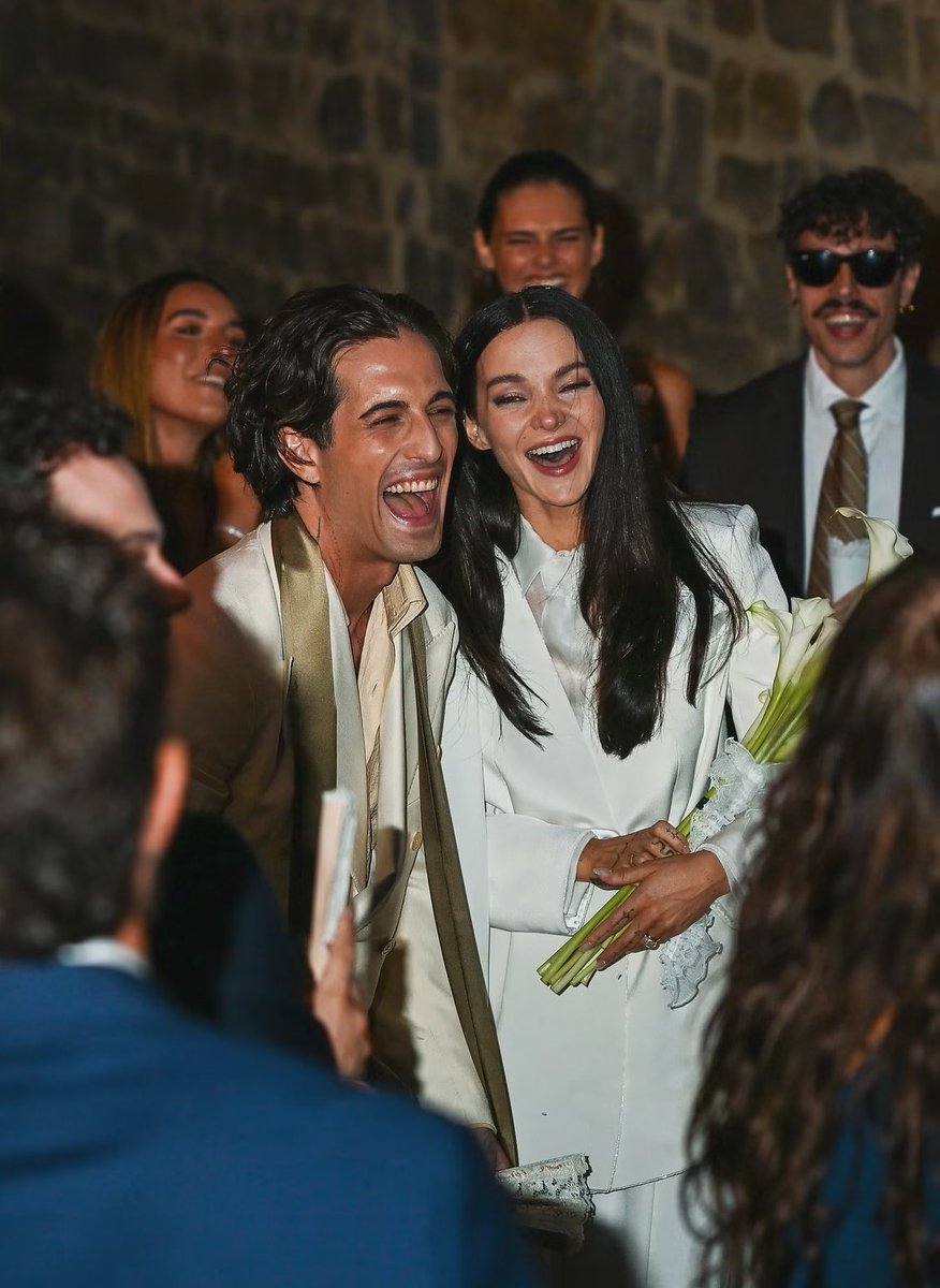 yulianna08_'s tweet photo. ダヴとダミアーノ結婚🎉2人のウェディング姿素敵すぎる😍
本当に本当におめでとう😭😭😭私まで幸せだよぉ😭 https://t.co/gCpWH8I1F6