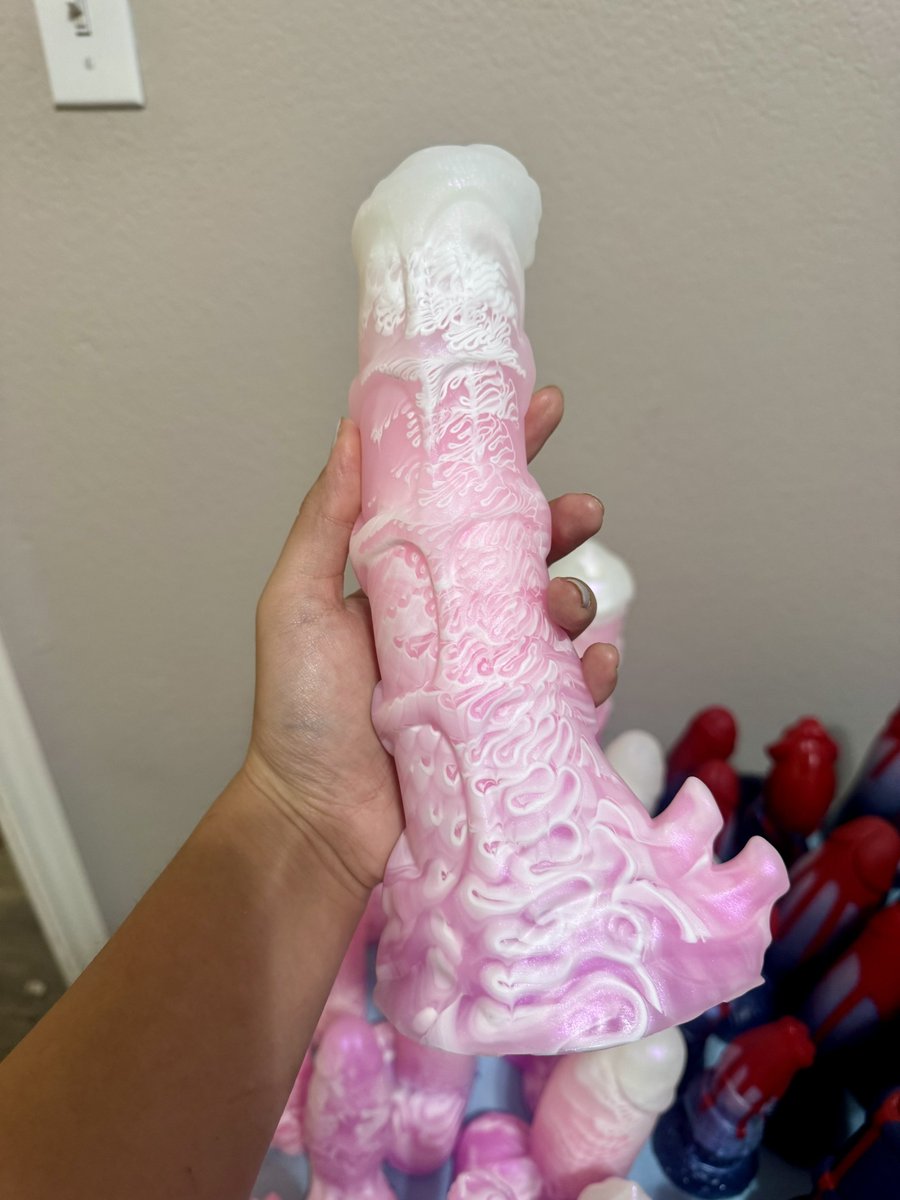 ppsculptors's tweet photo. For the pink lovers 💖 https://t.co/of65ePXwbs