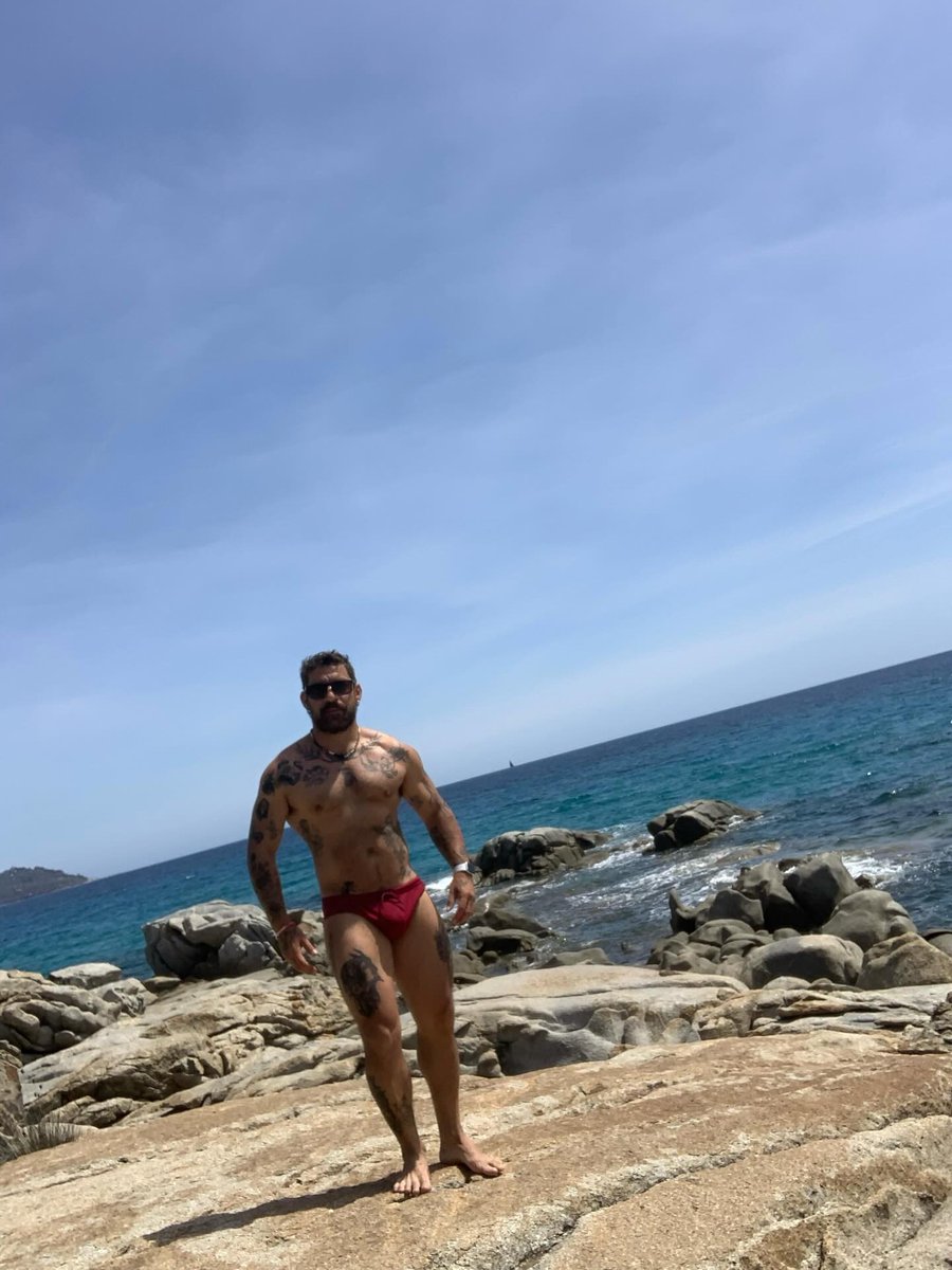 EricRamireqg's tweet photo. you took the life of everyone on that island, and claimed you release them from the torment of death? https://t.co/LCzmBh2qCL