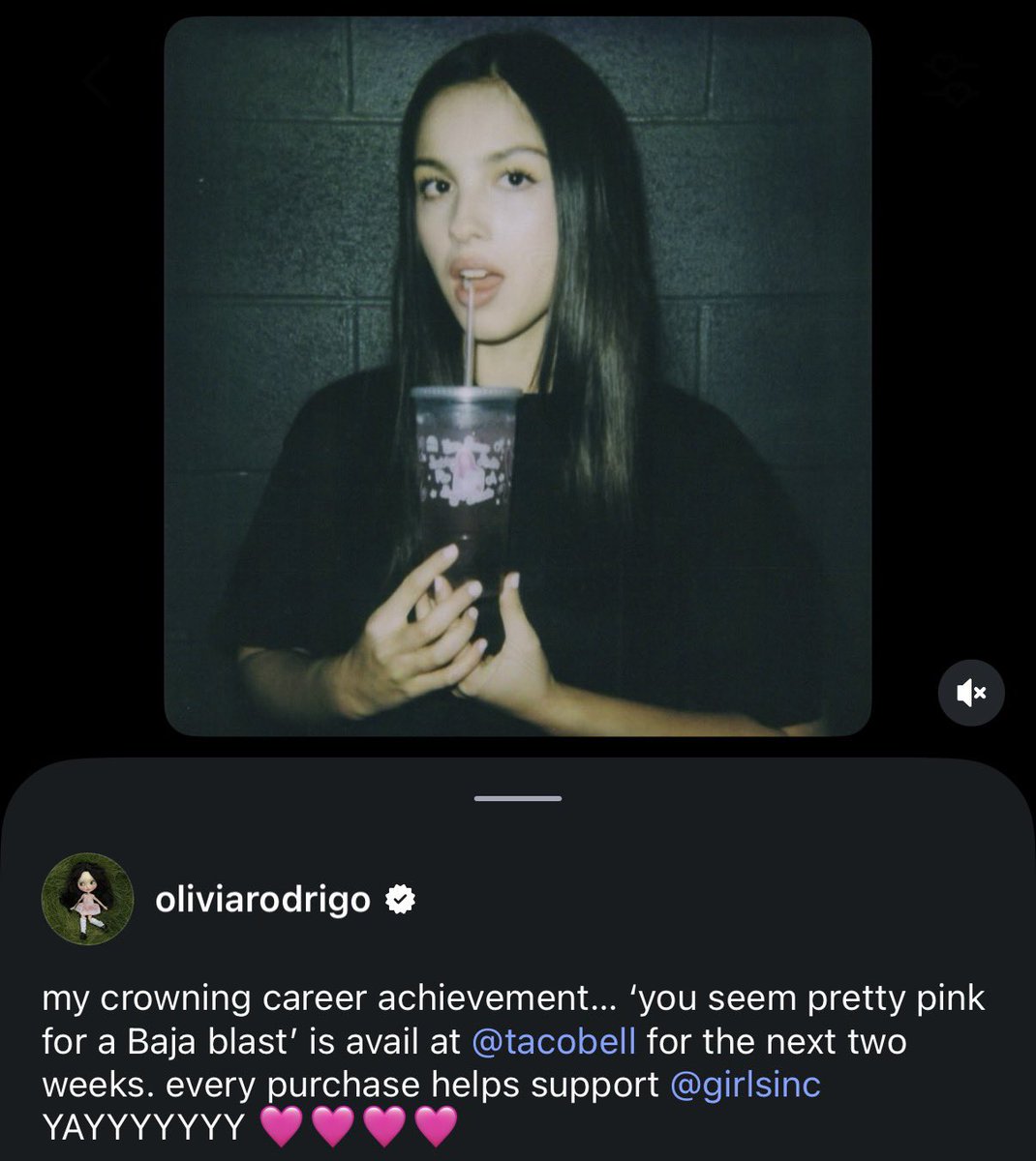 allamericantt13's tweet photo. "my crowning achievement" 😭😭 https://t.co/lJbLXOSZ9q