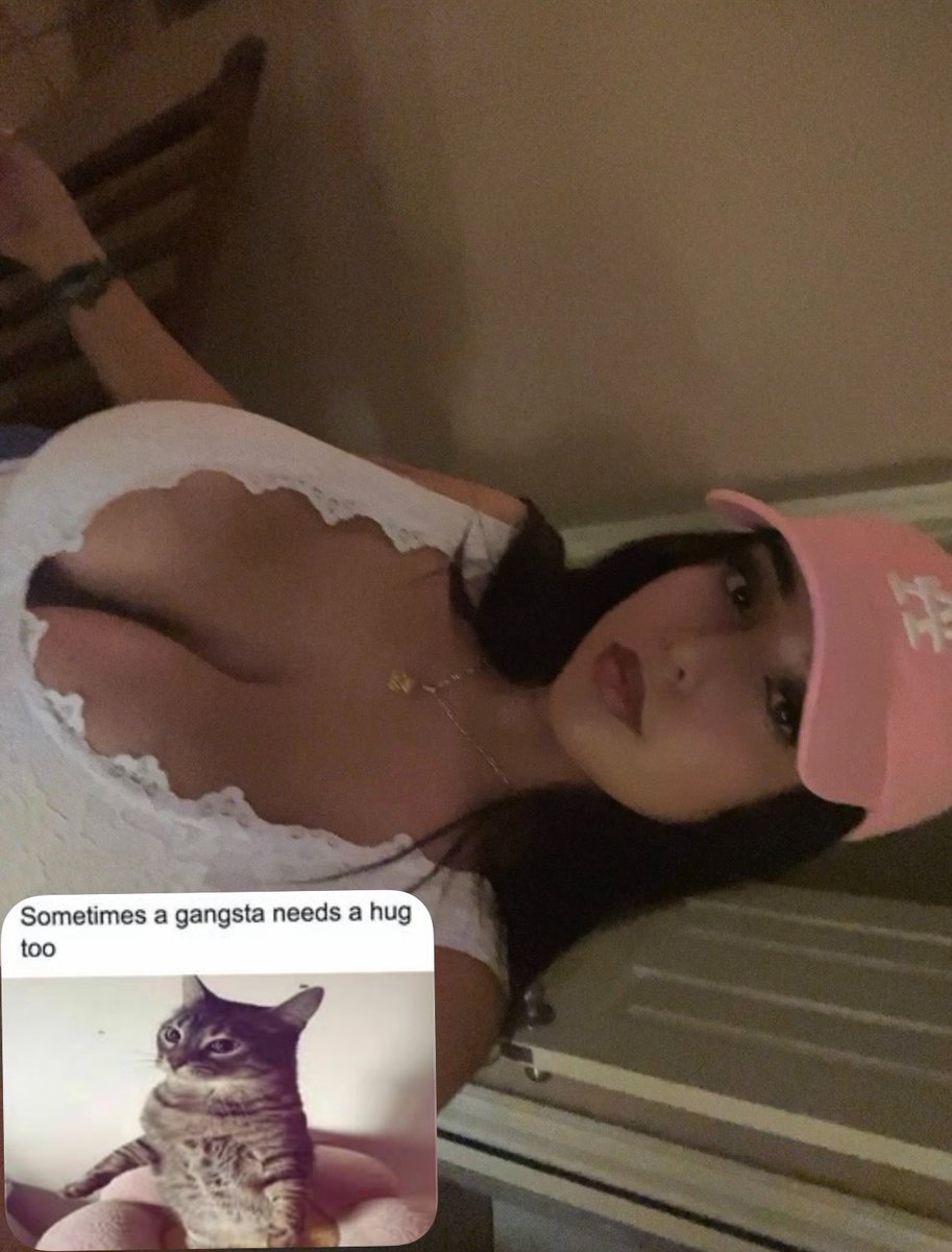AntieAnns's tweet photo. Since u guys loved the last one. Idk what to say just enjoy🤣 #latina #imher https://t.co/oFUlczQNur