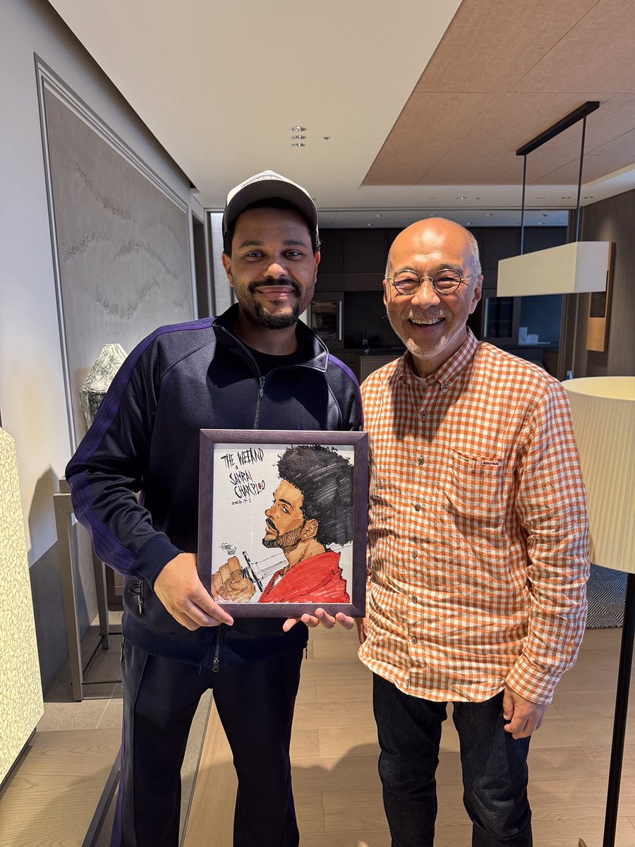 TheWeekndOnl's tweet photo. The Weeknd receives a special illustration drawn for him by Samurai Champloo artist Kazuto Nakazawa https://t.co/XyYvkCucAv