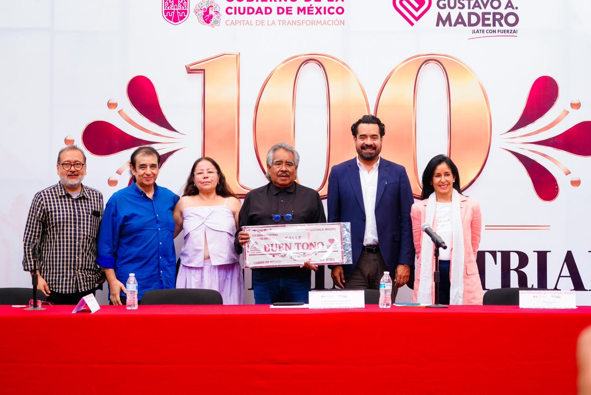 TuAlcaldiaGAM's tweet photo. 🎉¡La colonia Industrial cumple 100 años de historia!

Iniciamos los festejos con la conferencia “La transformación del paisaje urbano”, junto al Colegio de Cronistas de la CDMX, para recorrer la historia de la Industrial y La Villa y reconocer las raíces que nos dan identidad. https://t.co/YyxqhKJOdM