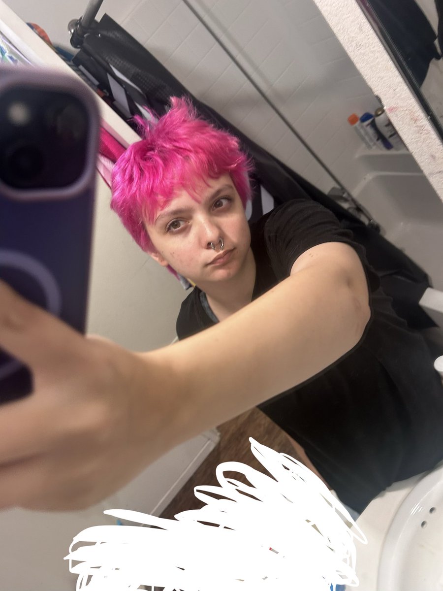 gelboyad's tweet photo. @prvertedloser @SodaStarves Personally I’ve been told I’m passing more than I used to rn. Pink is now. I don’t have much pics of me then. https://t.co/xQcpuE1yD9