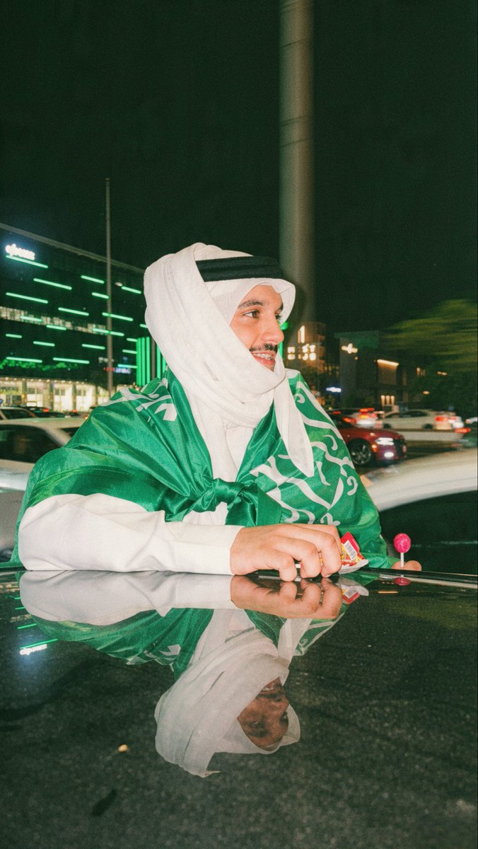 xNaif24's tweet photo. Saudi National Day🇸🇦 https://t.co/9pHB0EqWX0