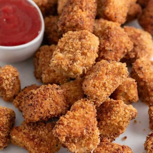 SuperWeirdTwo2's tweet photo. Daily nugget posting day 253!

Couldn't thtop by my nuggieez thopp...
couldn't get my nuggiezz...
why so meanz... no nuggiez...

#chickennuggets #slug #vtuber #bizartist #foodielife #FoodMood #FoodLovers #seaslug #NoGenAI #sad https://t.co/42DkBkRwaL