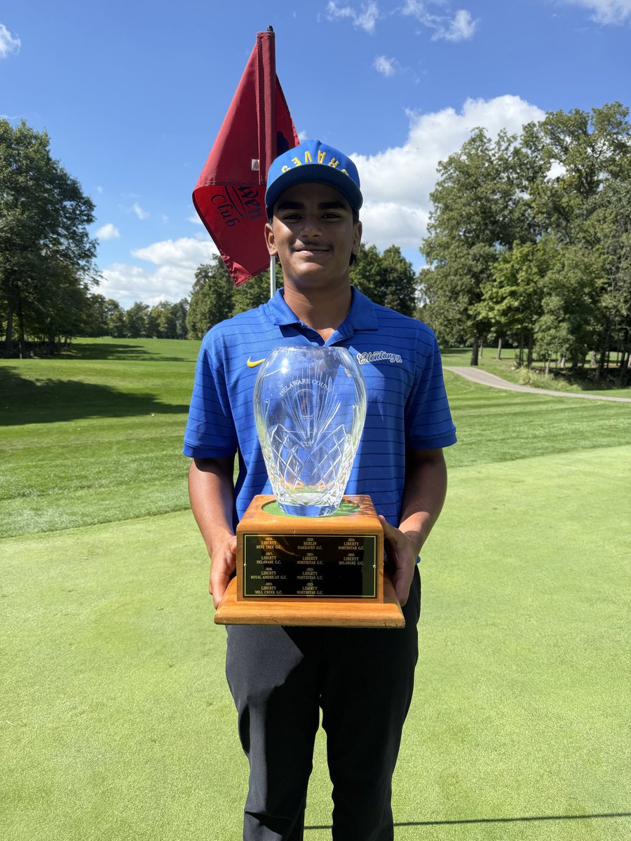 TangyBravesGolf's tweet photo. What a win for the boys!! The. Braves ended a 15 year drought and won the Delaware County Cup today at @OakhavenGolf lead by Senior @shrihan96815 -3 (69) Couldn’t be prouder of this group. #GoBraves @OHSathletics https://t.co/tG7lm5Y2TA