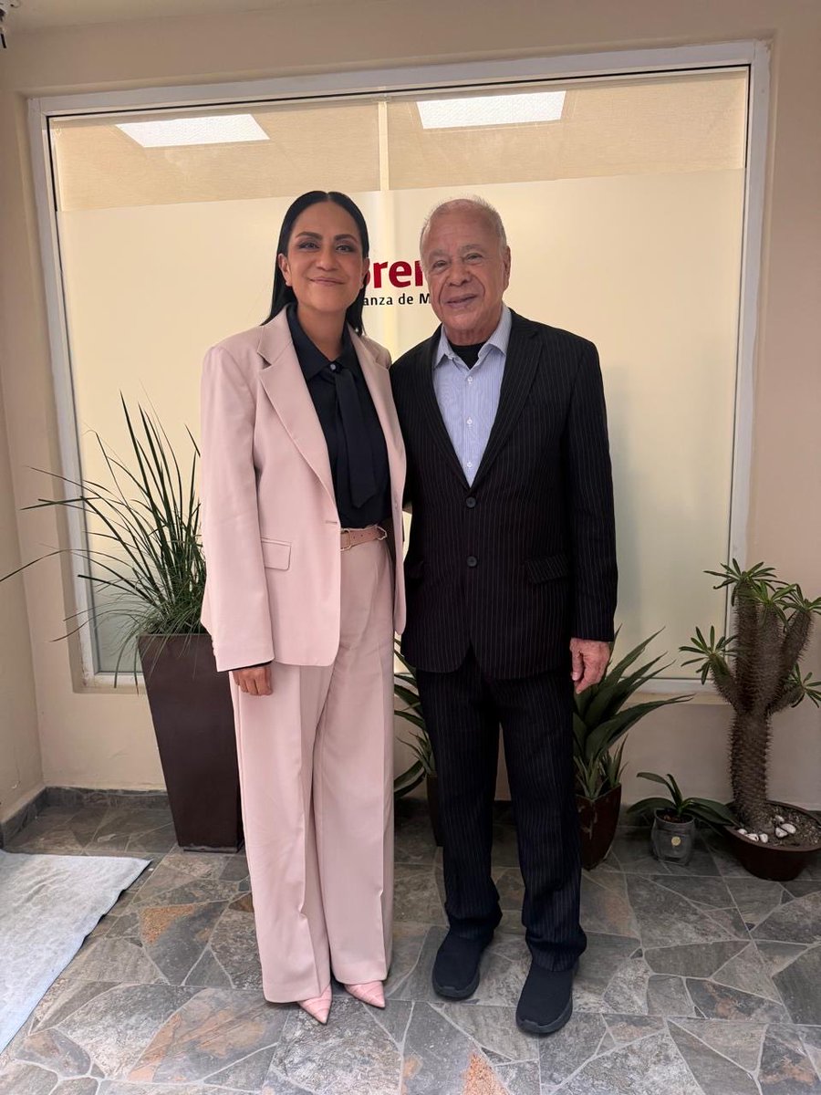 A_MontielR's tweet photo. Nos reunimos con la dirigencia nacional del @PTnacionalMx, encabezada por el profesor @AlbertoAnayaGt.

La unidad ha sido y seguirá siendo nuestra fuerza. Compartimos una historia de lucha y un mismo compromiso con la transformación de México. Unidos hemos hecho historia y unidos seguiremos avanzando.

#UnidosPorLaTransformación