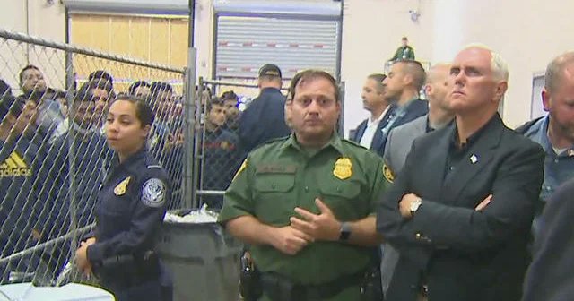 MrNewton44's tweet photo. @Mike_Pence Shhhh ... go away. https://t.co/V8BFRl10PI