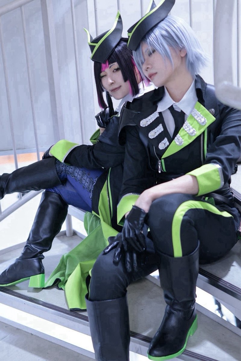 oto_san_yade's tweet photo. twst / cos / 親子🦇⚔️

くふふっ

#アコスタ池袋 #cosplay #twst https://t.co/uQ0w21ahTh
